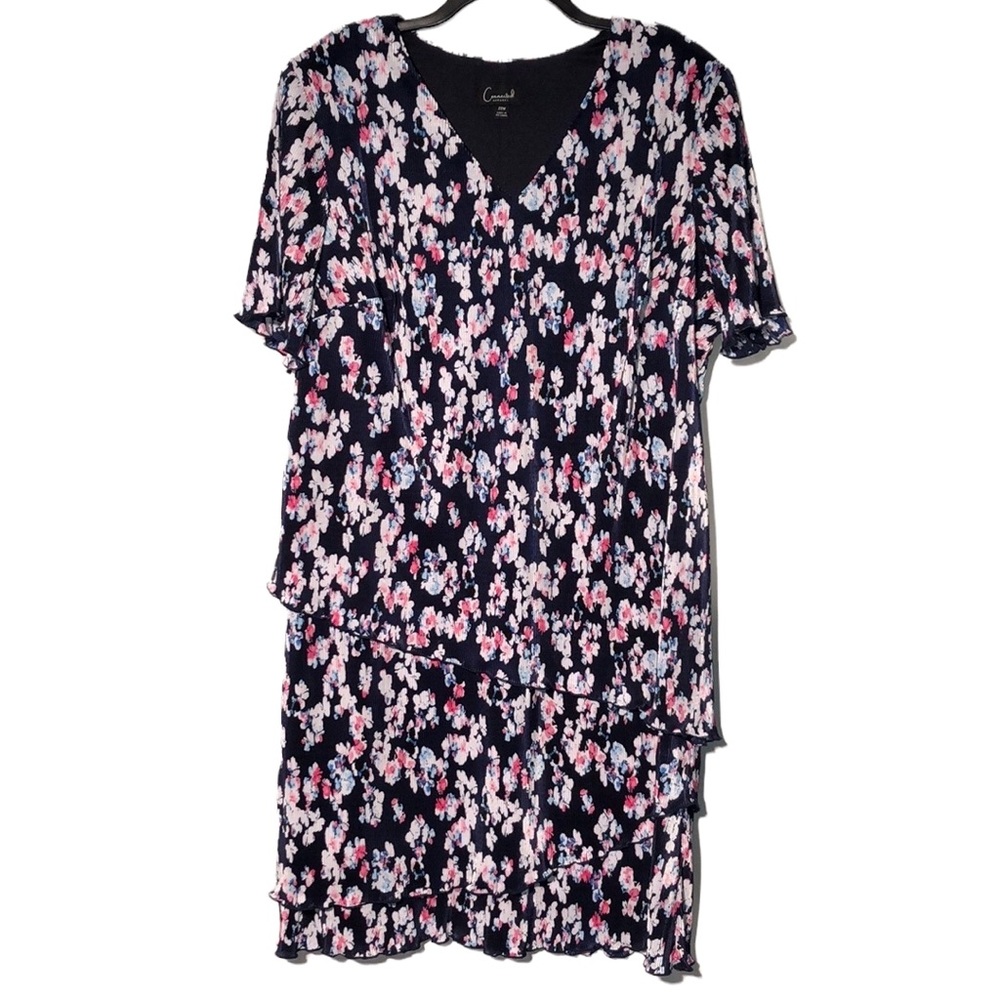 Connected Apparel Navey with Flora lPlus Size Short Sleeve Dress Size 2X